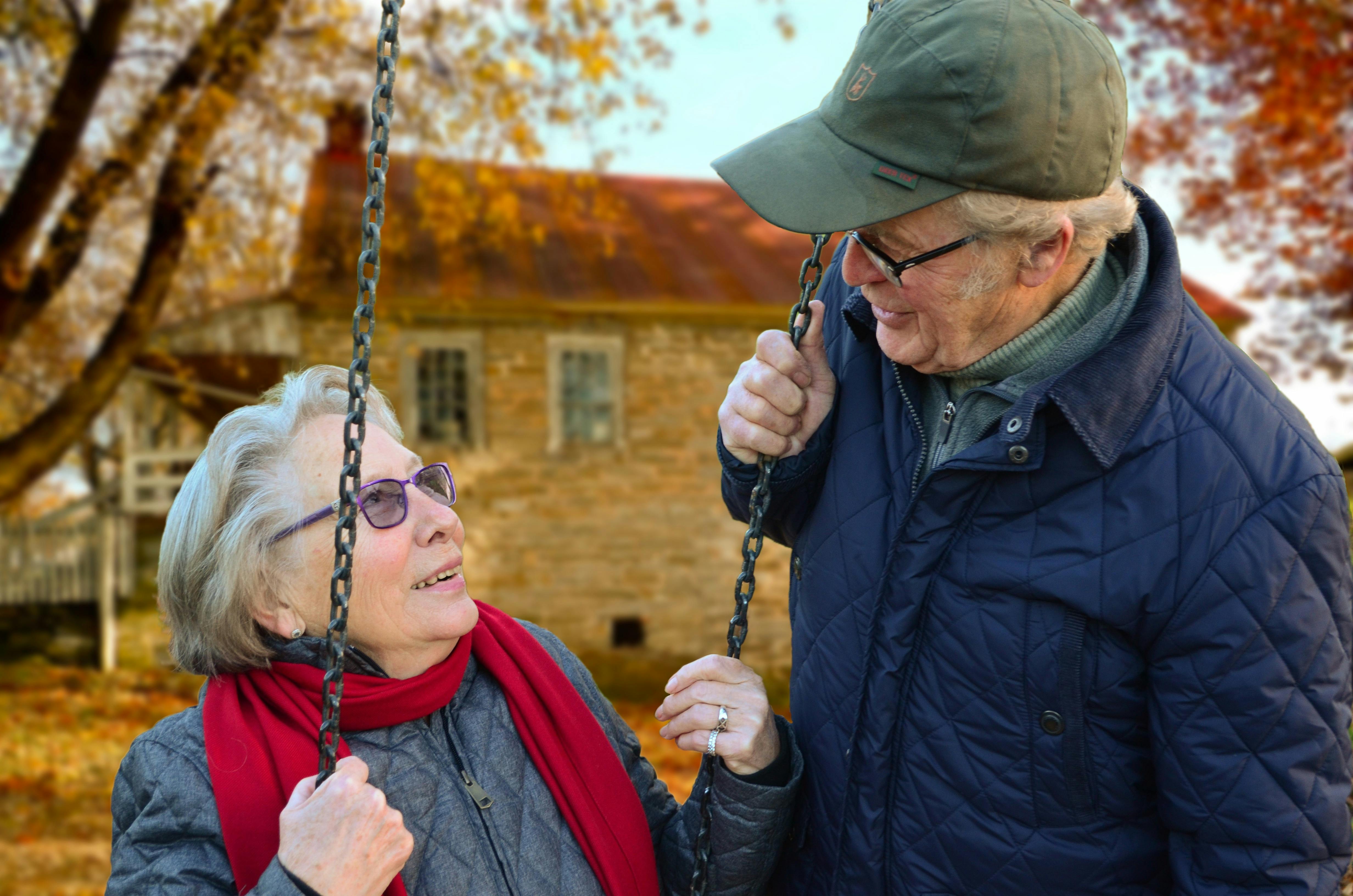 Aides pour personne âgées  - vie-professionnelle.fr